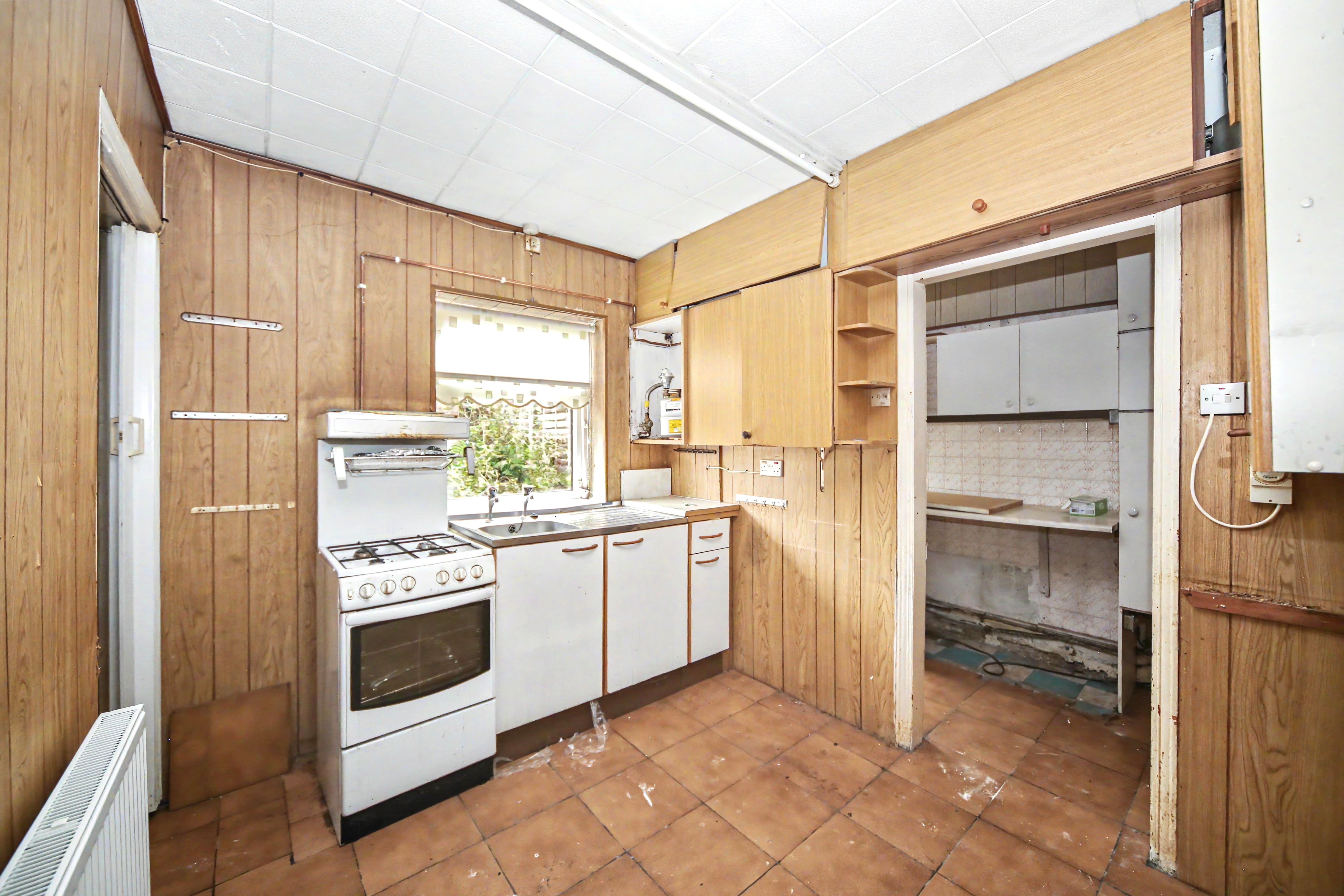 Image 5 of 20