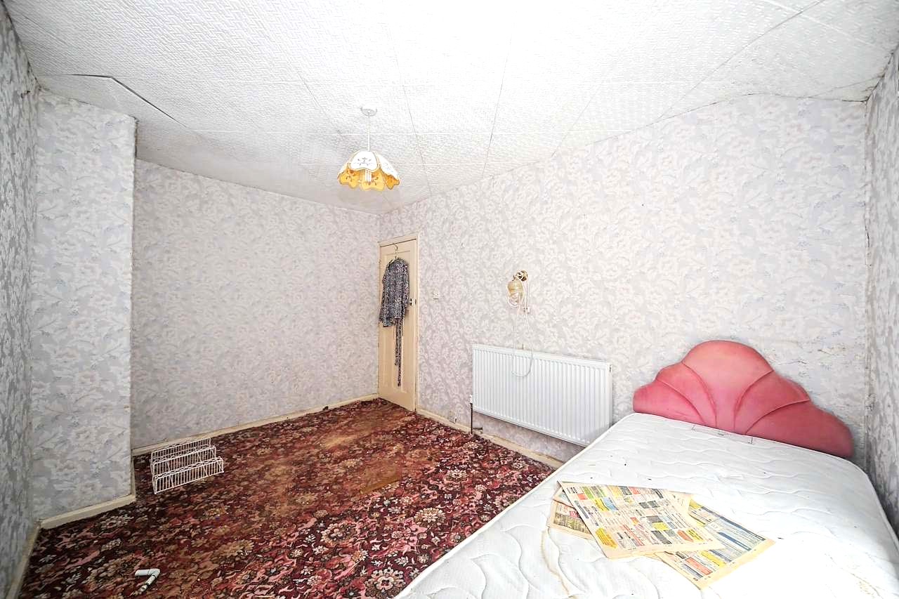Image 11 of 20