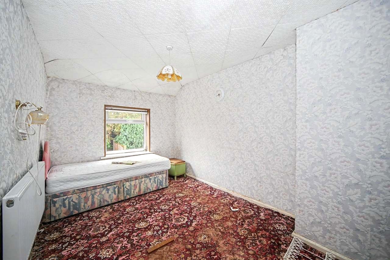 Image 12 of 20