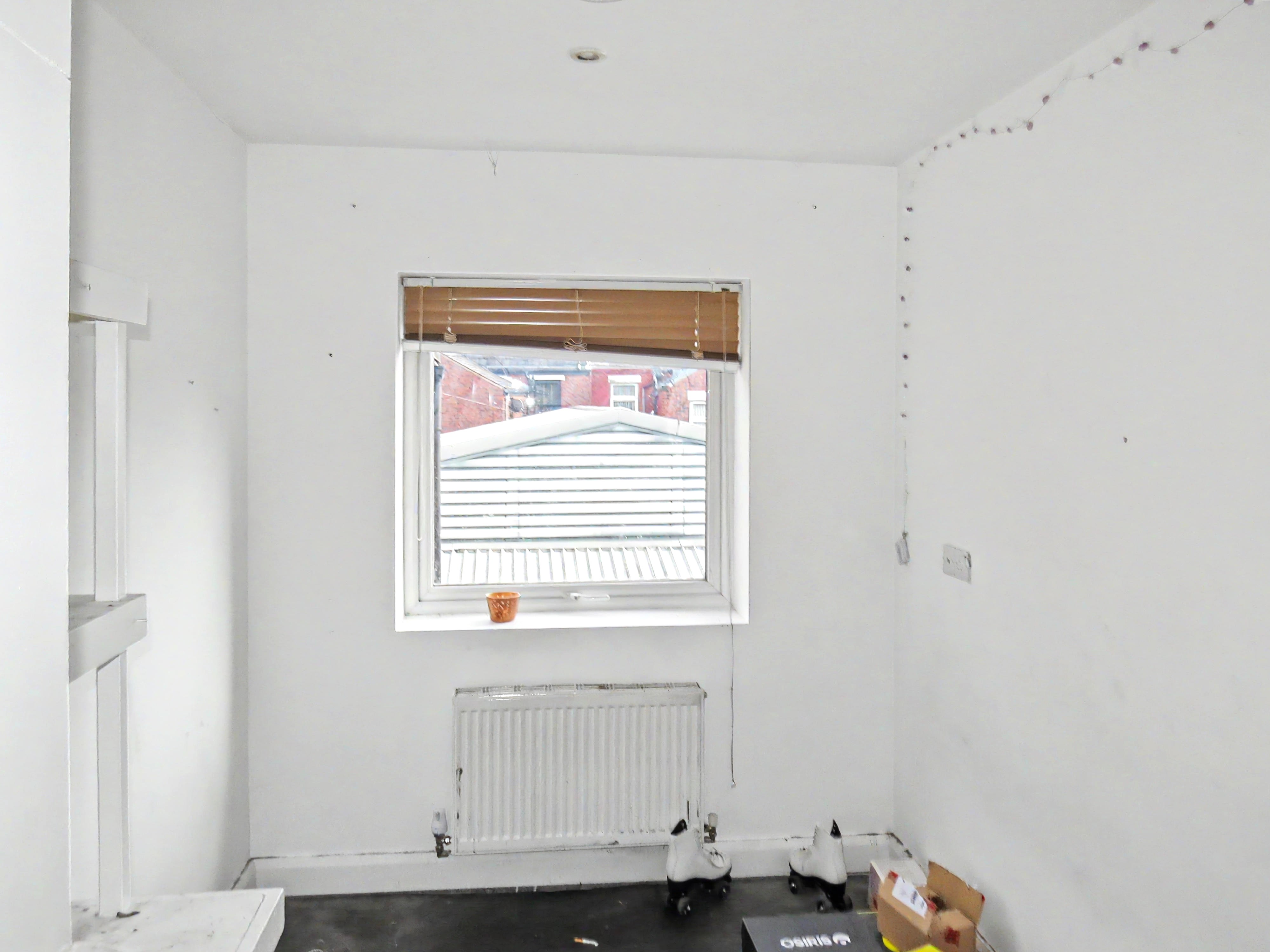 Image 10 of 19