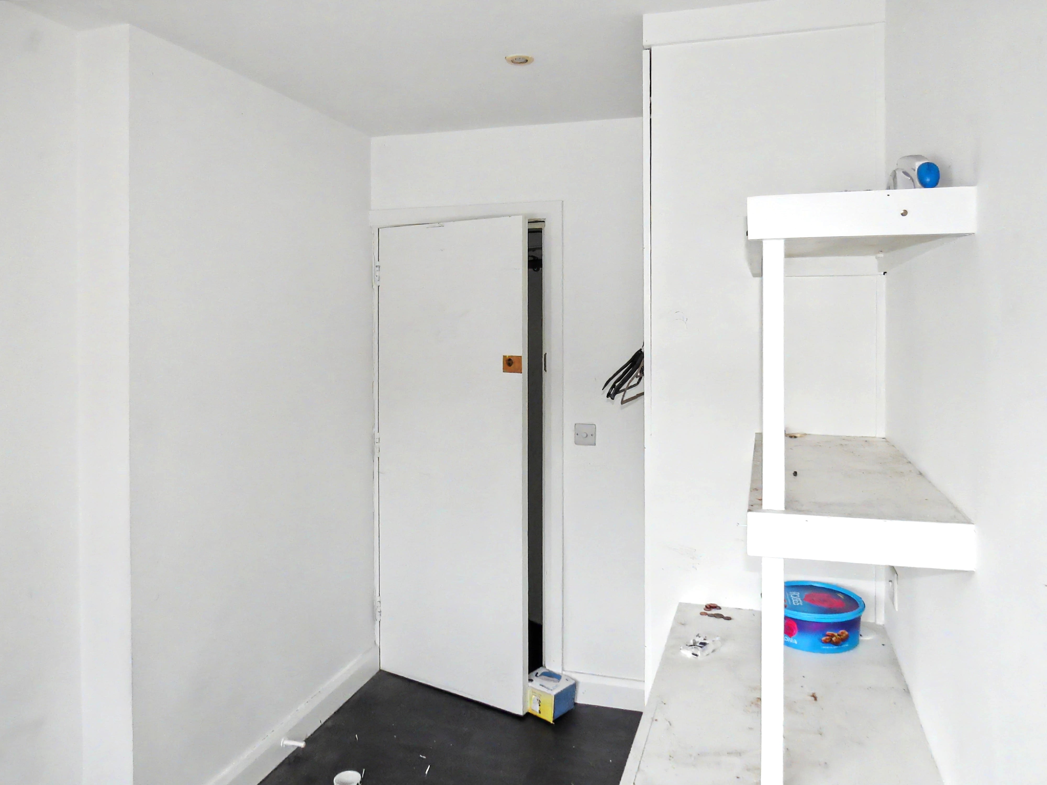 Image 11 of 19