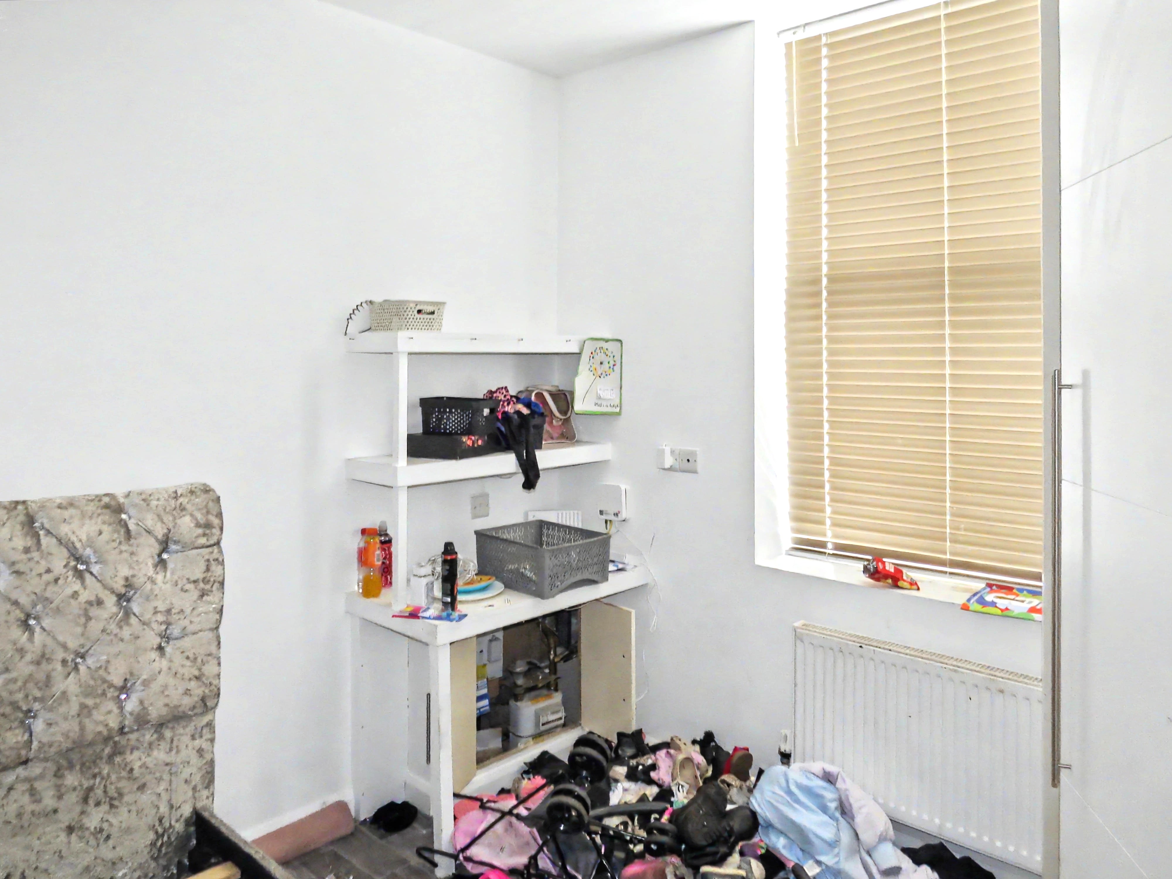 Image 9 of 22
