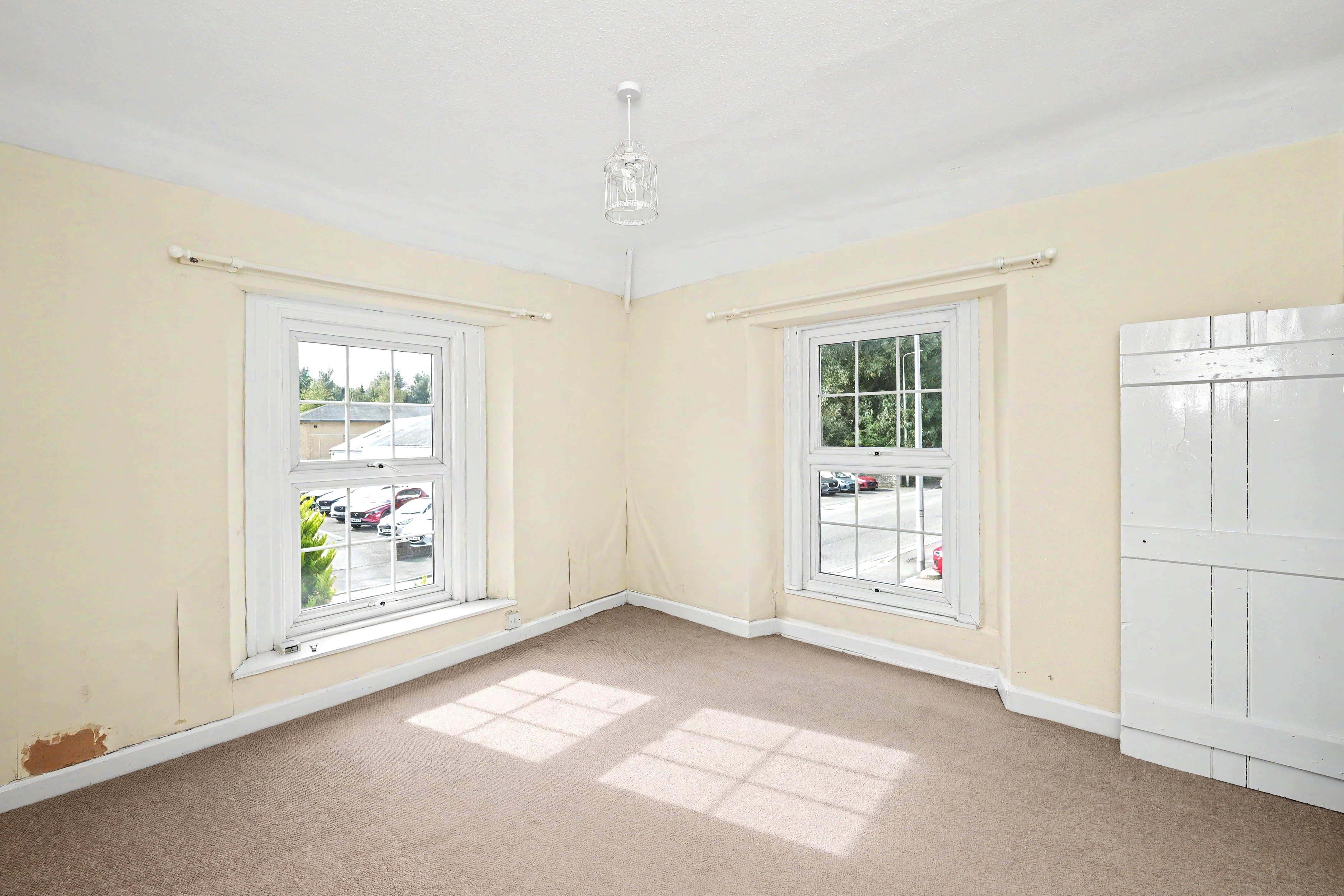 Image 10 of 20