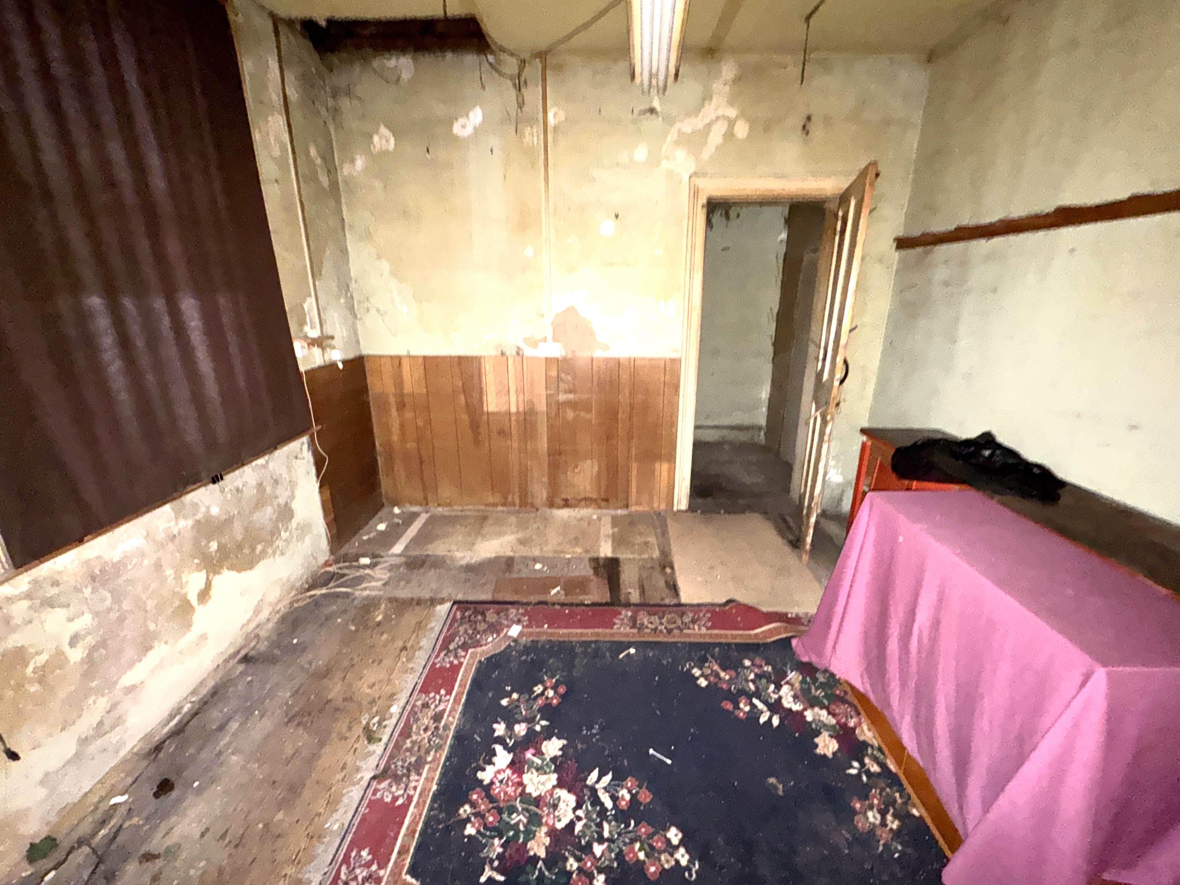 Image 12 of 24