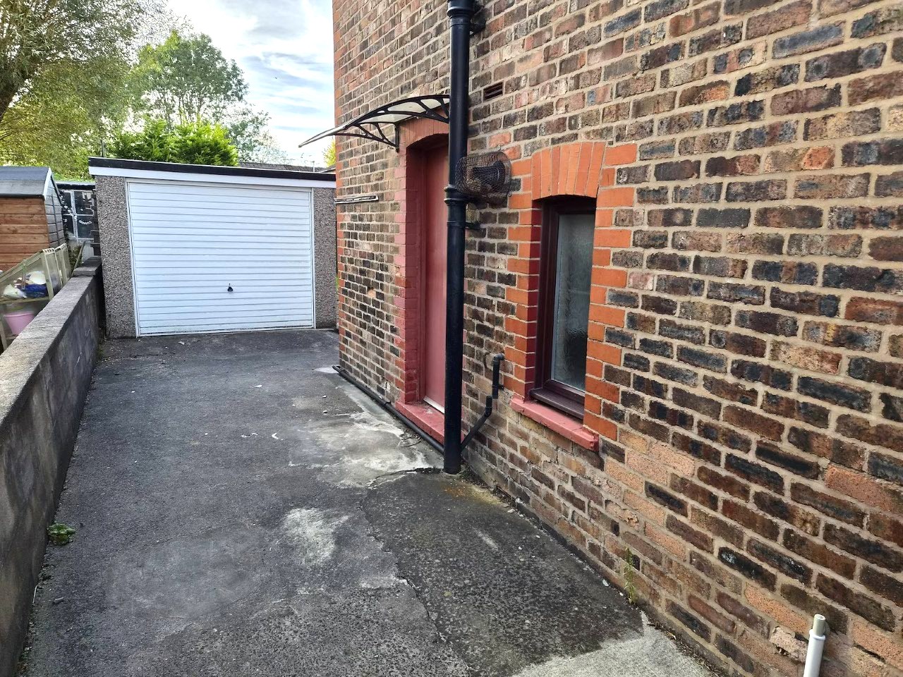 Image 11 of 13