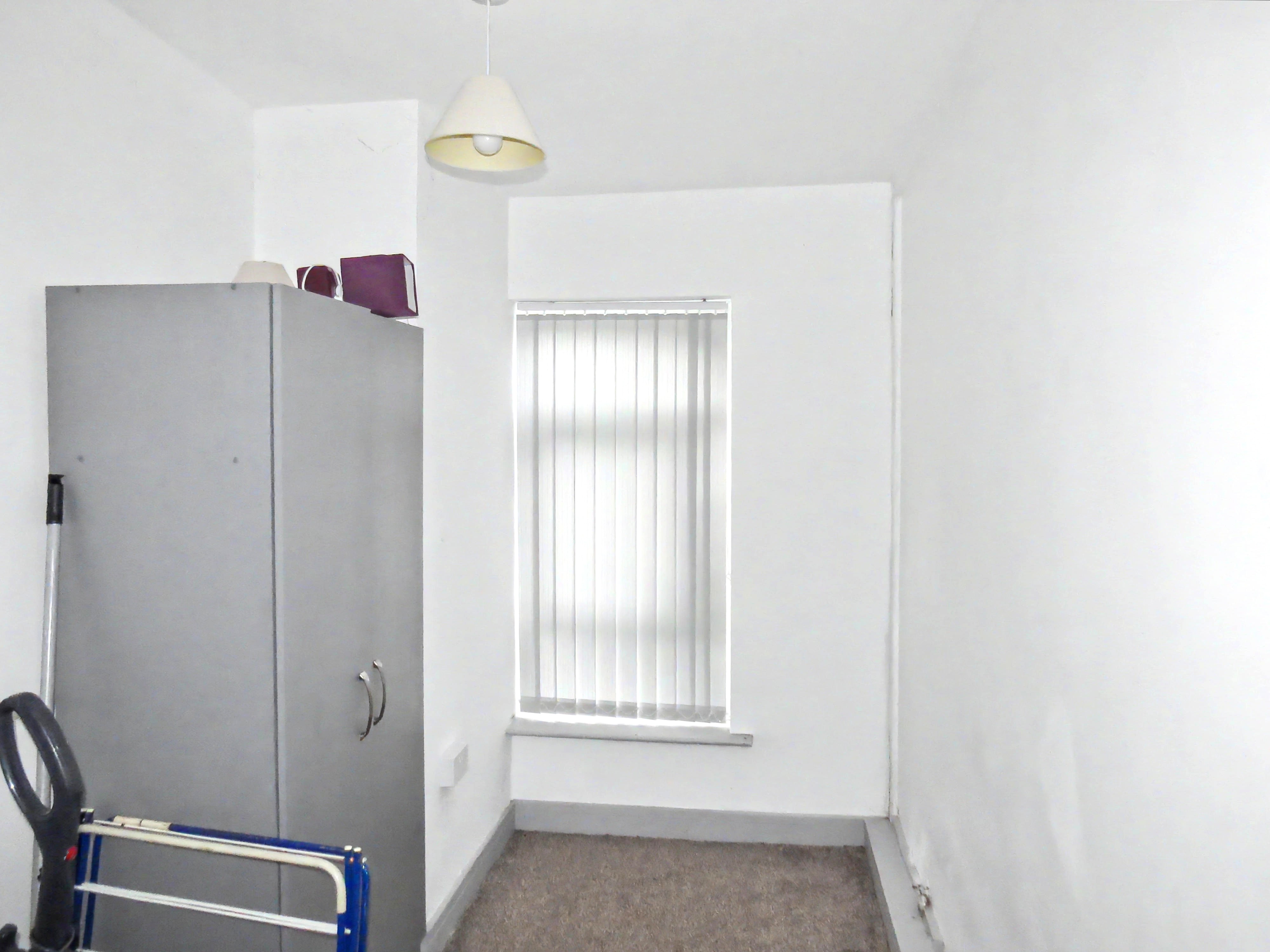 Image 8 of 22