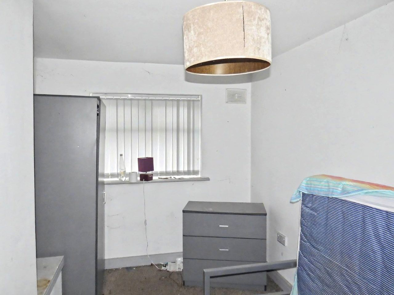 Image 10 of 22