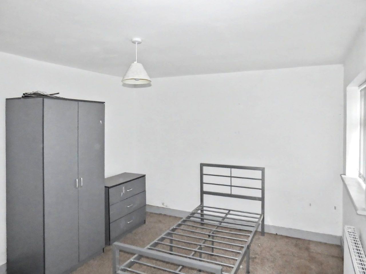 Image 14 of 22