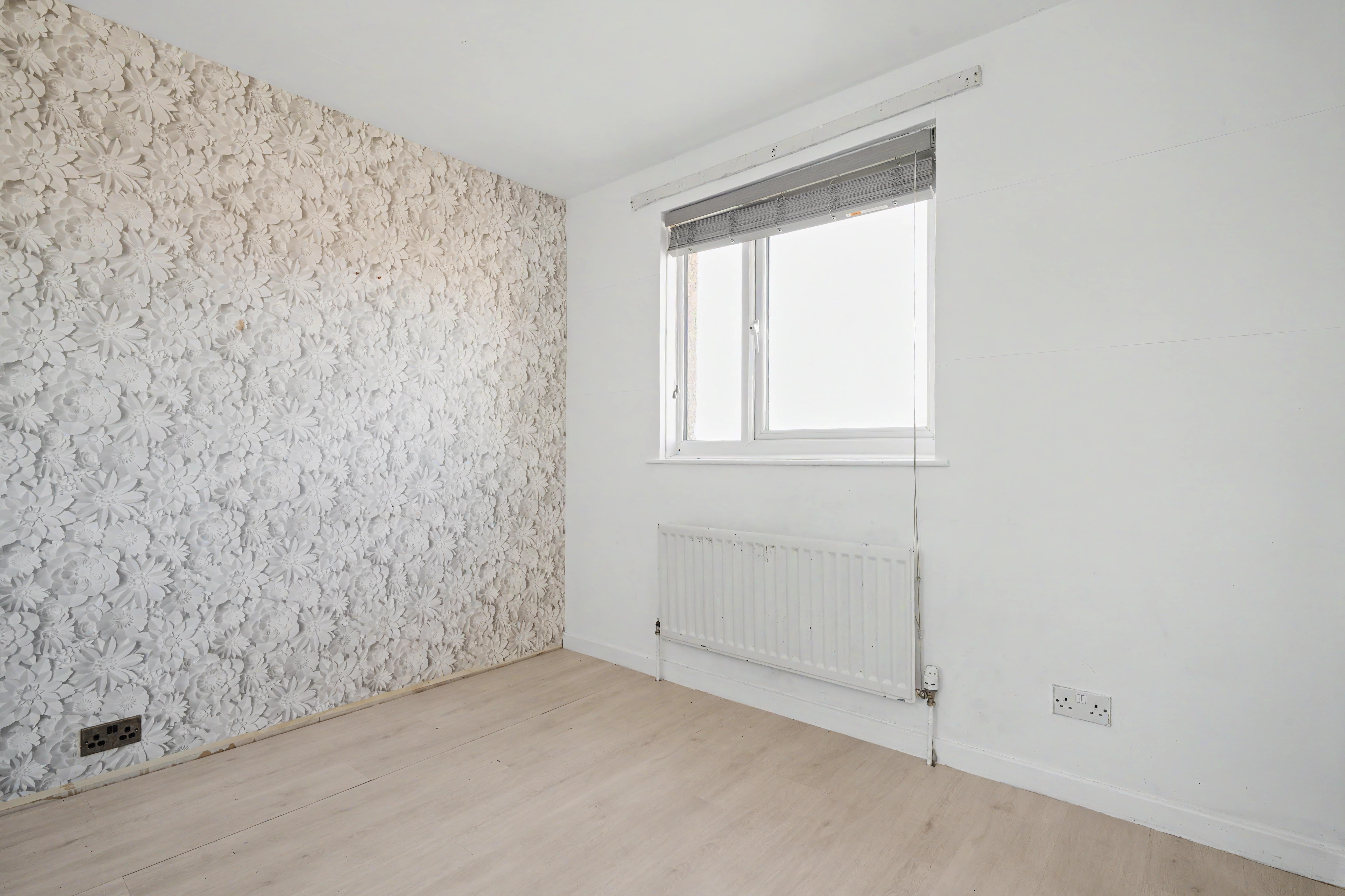 Image 10 of 18
