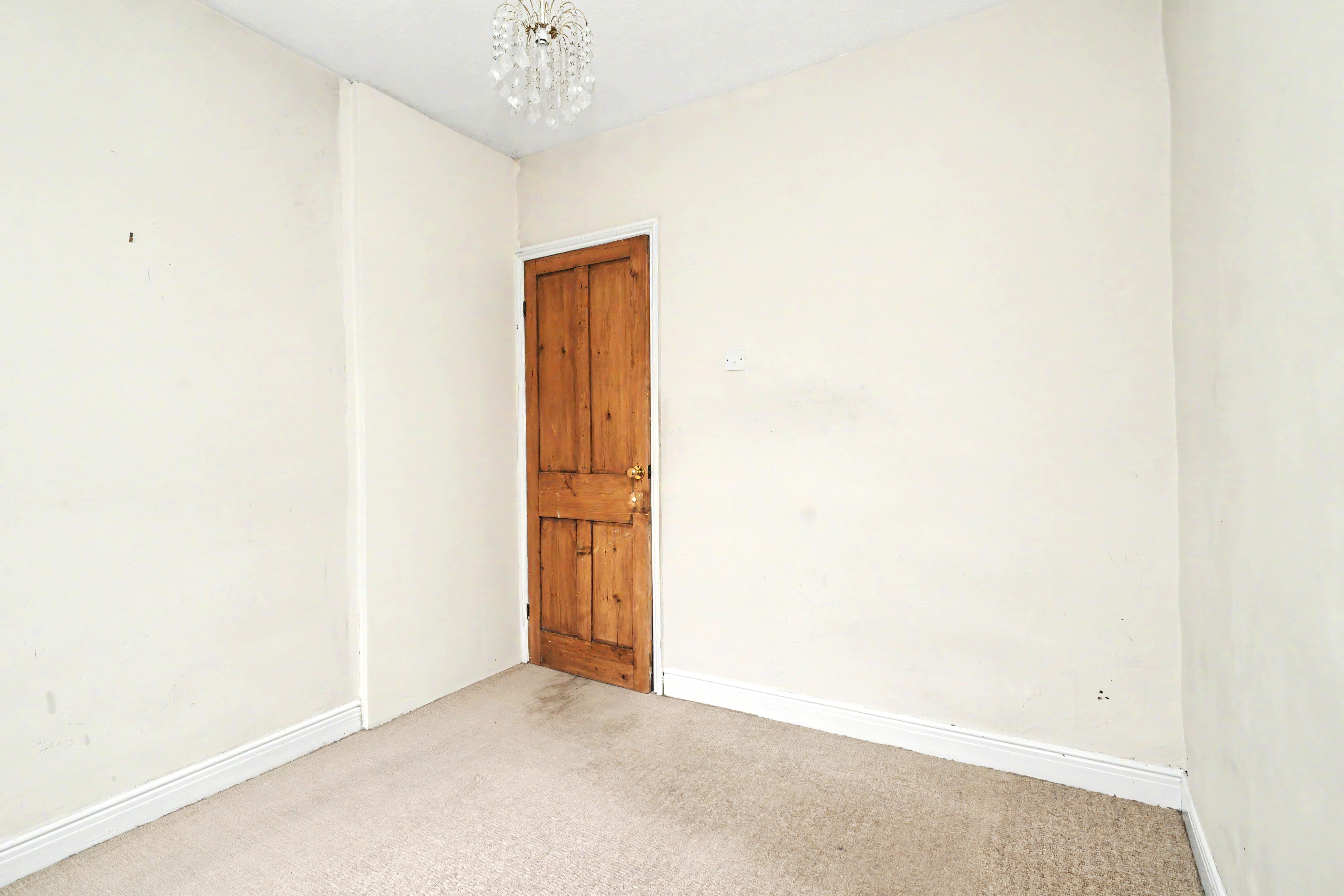 Image 8 of 16
