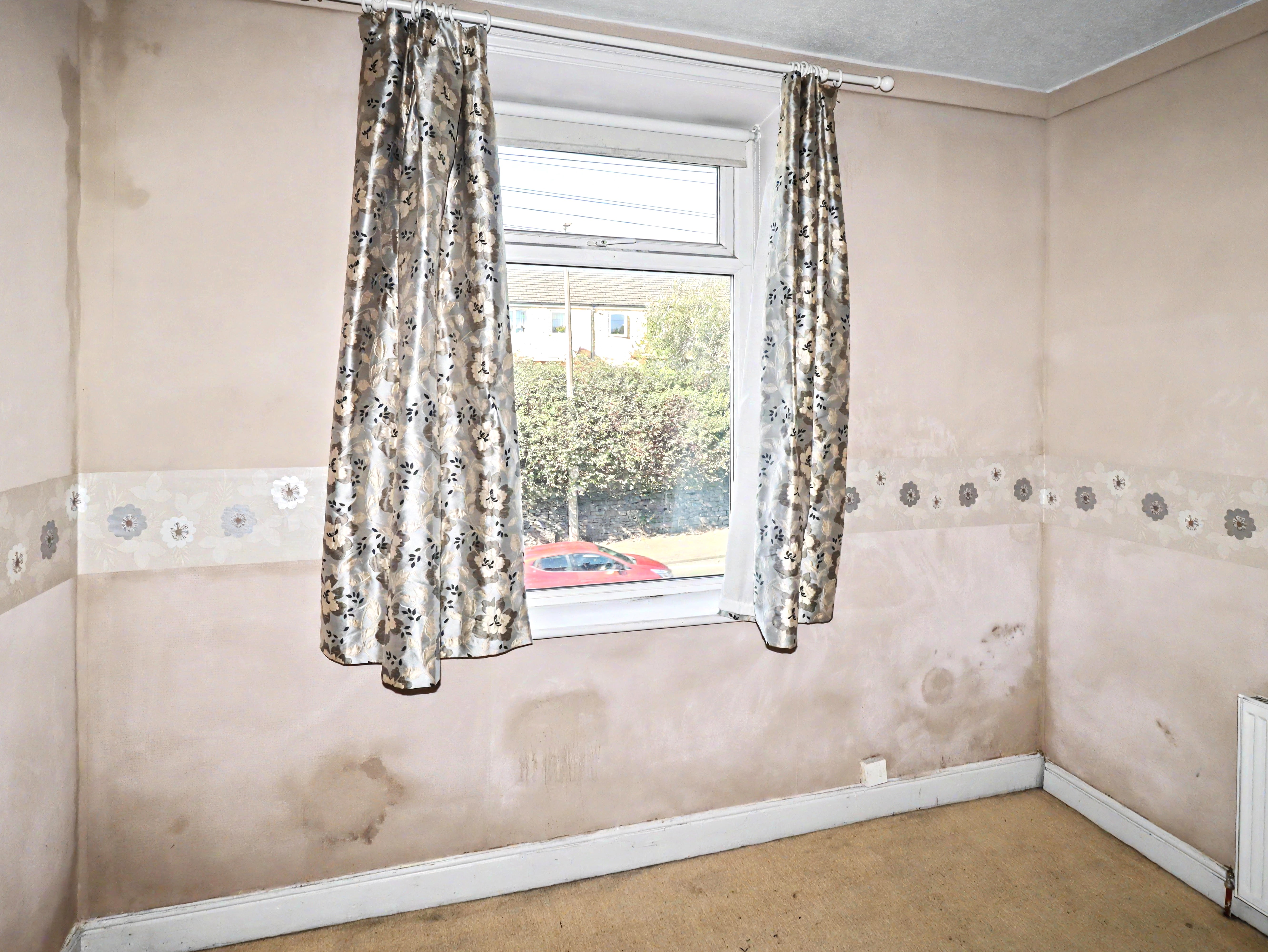 Image 12 of 20