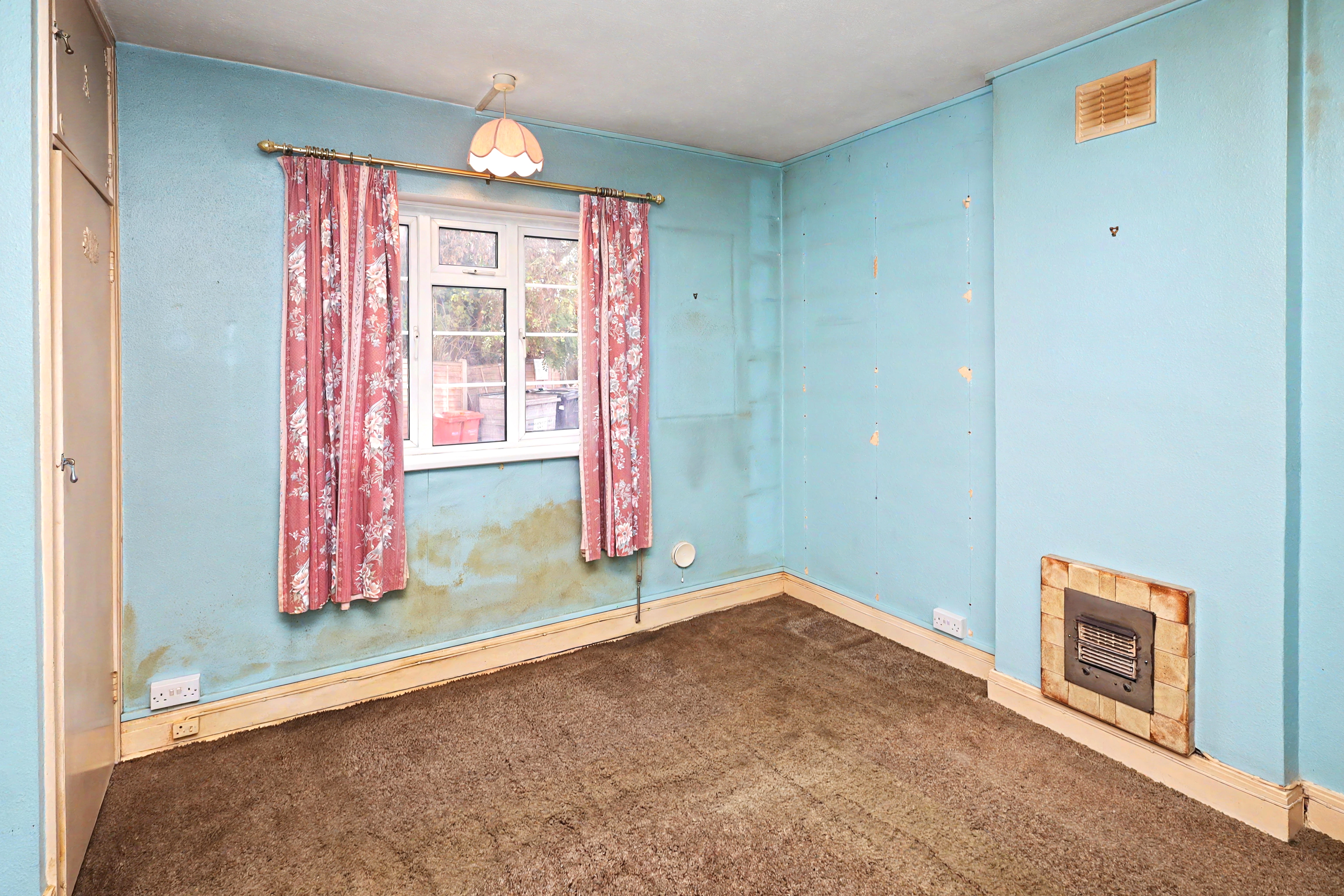 Image 11 of 15