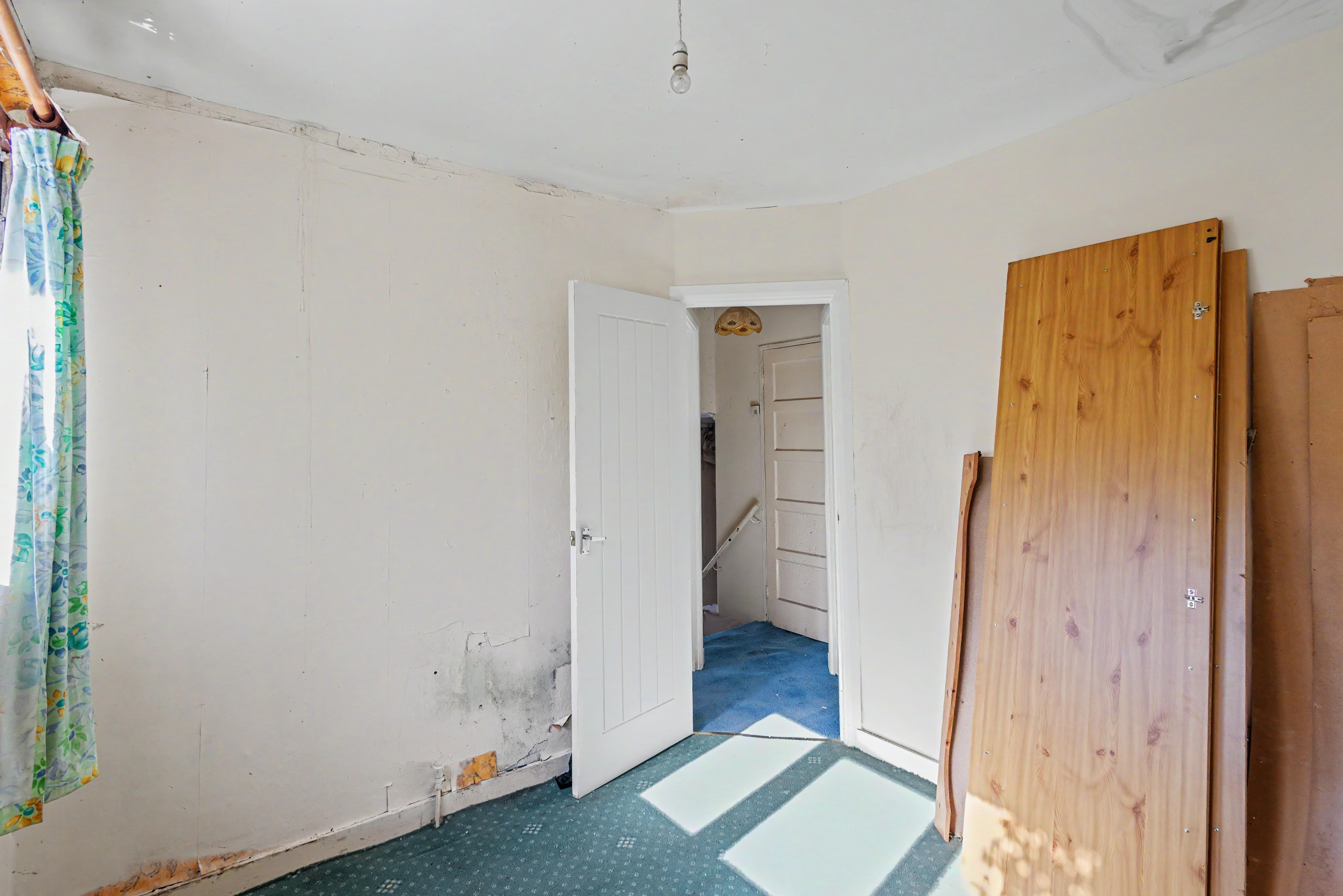 Image 8 of 17