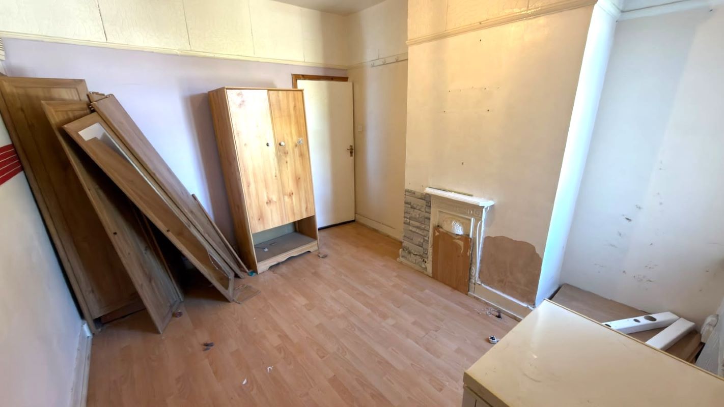 Image 12 of 24