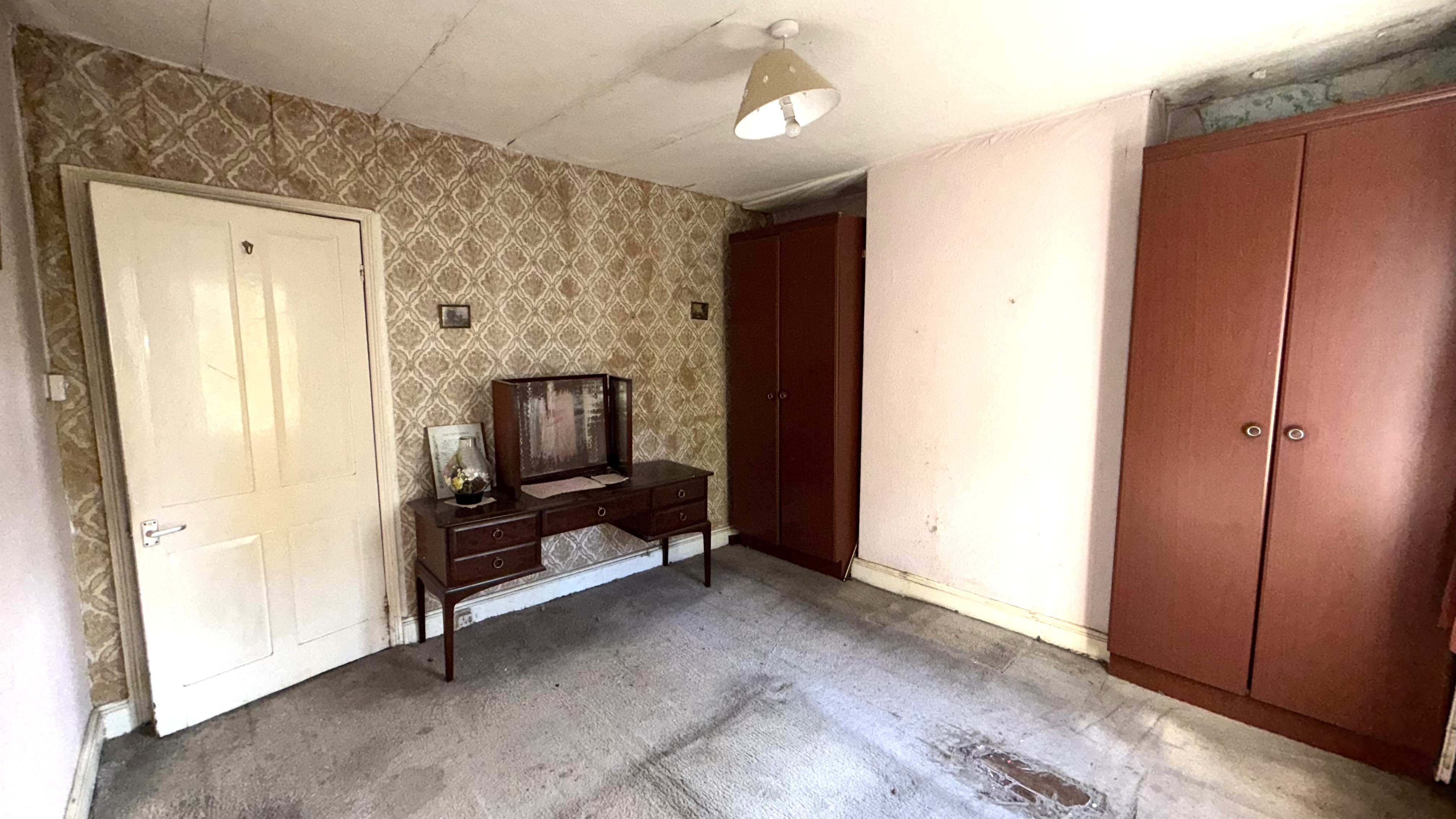 Image 6 of 11
