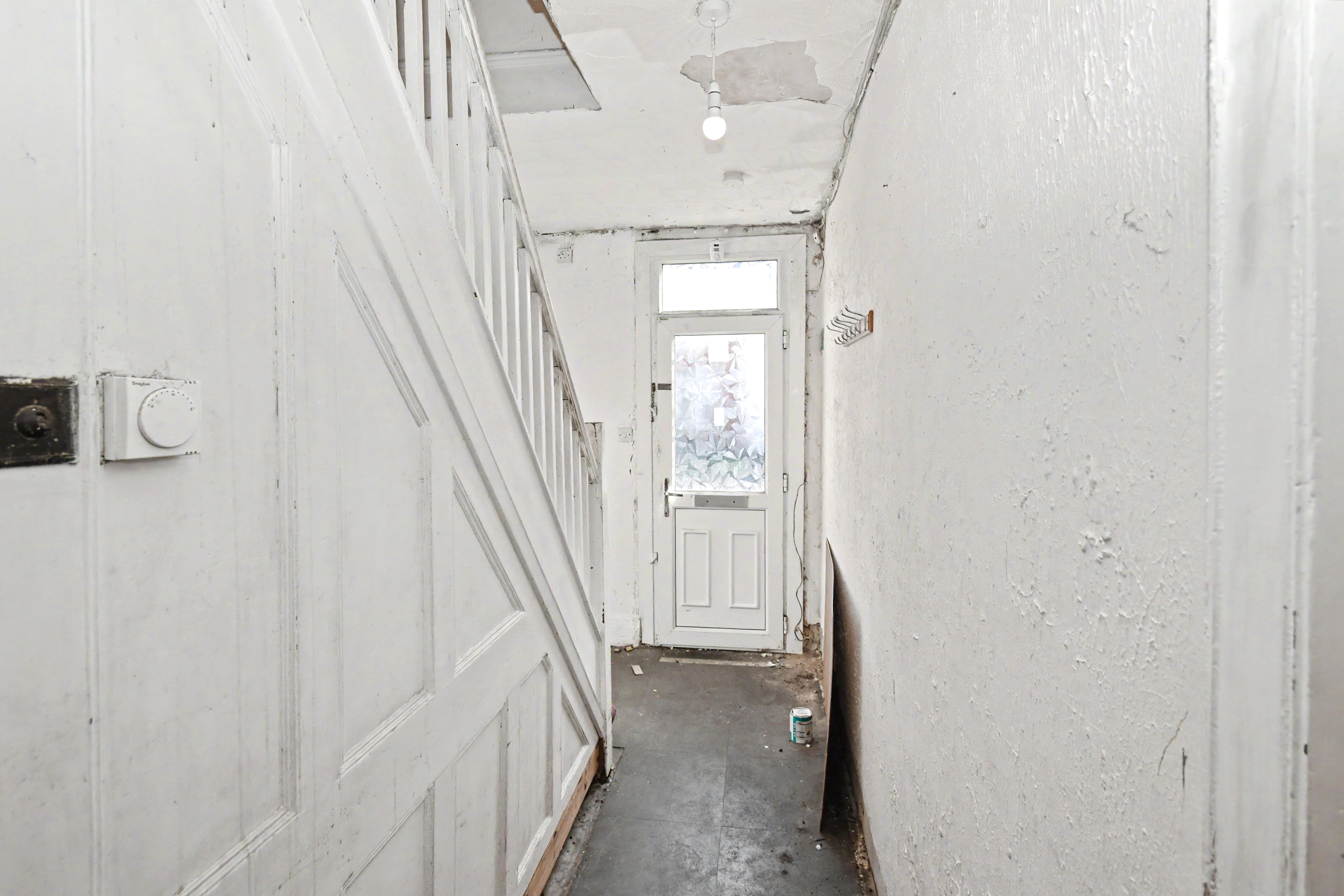 Image 19 of 25