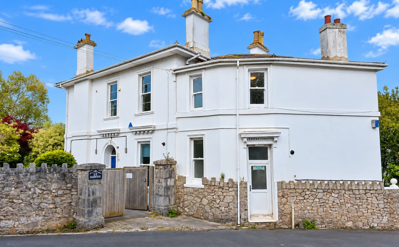 Image 1 of 34