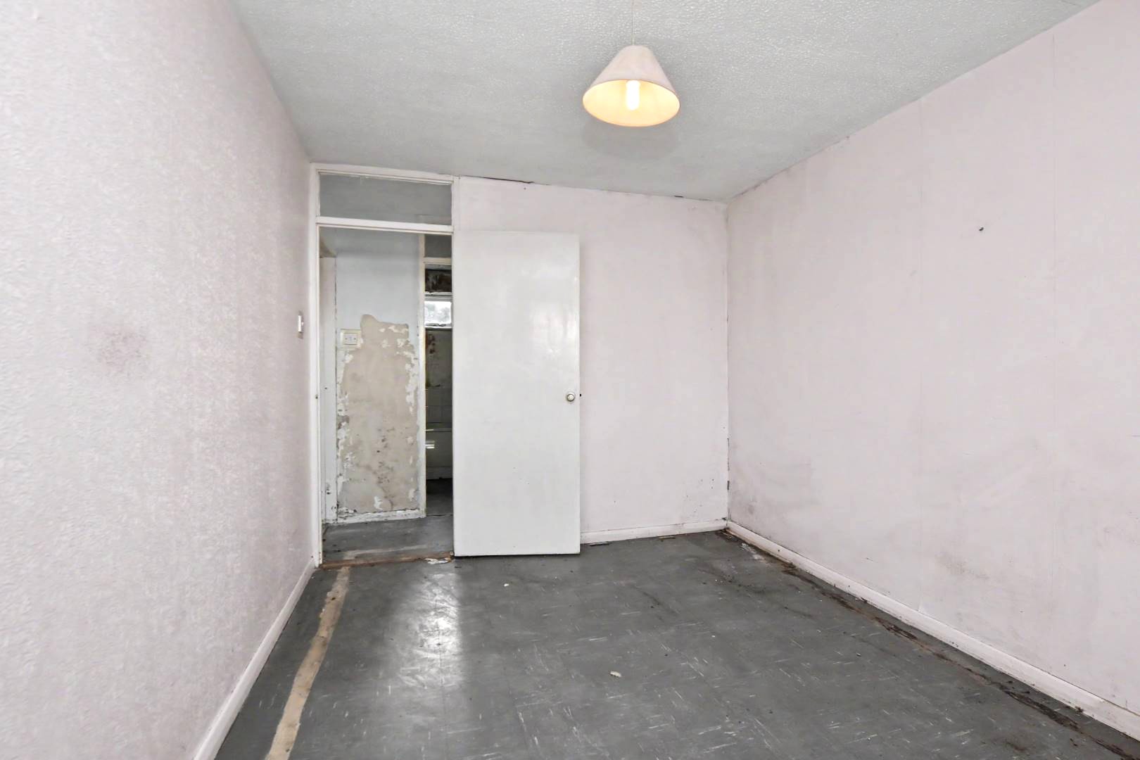 Image 7 of 11