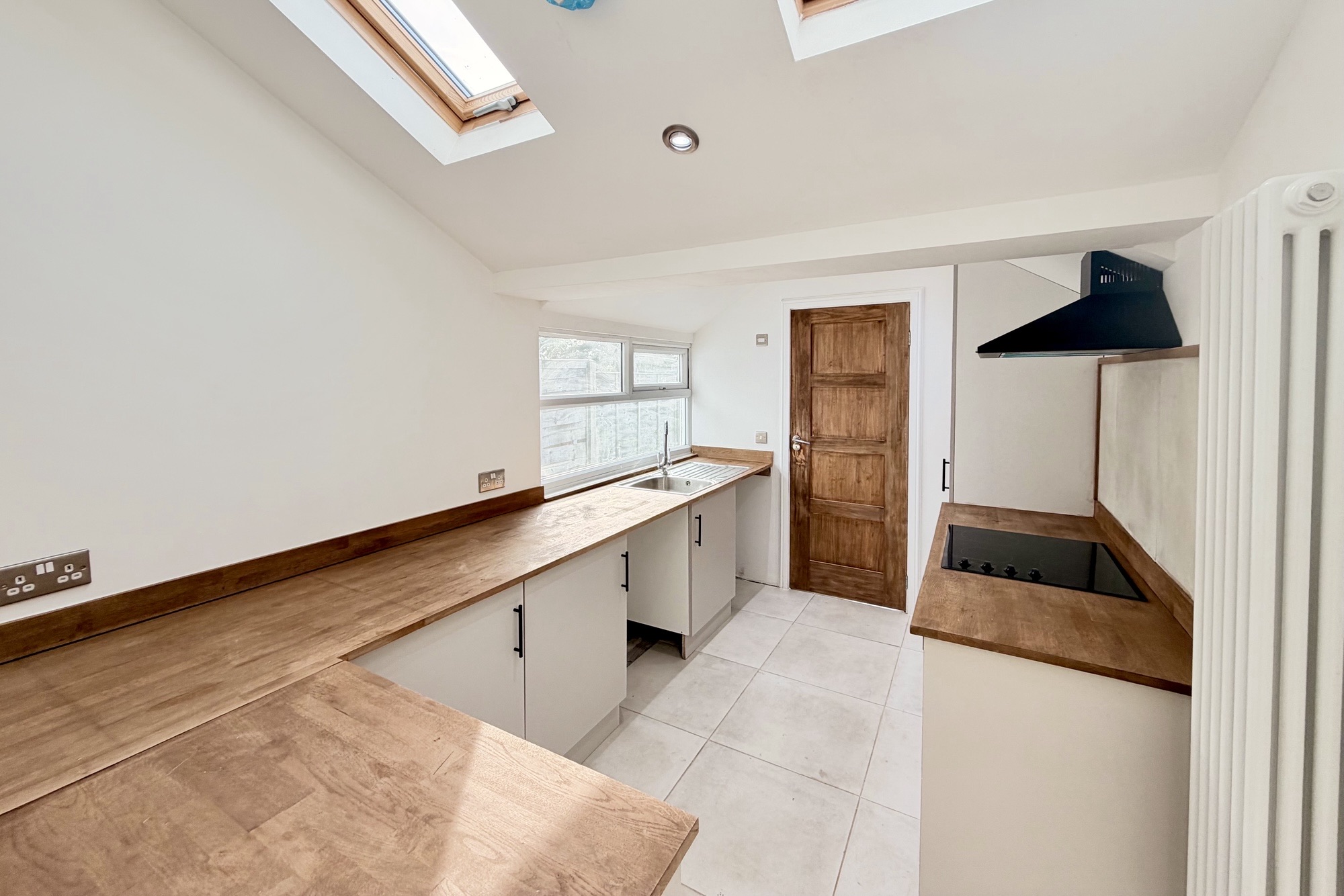 Image 10 of 24
