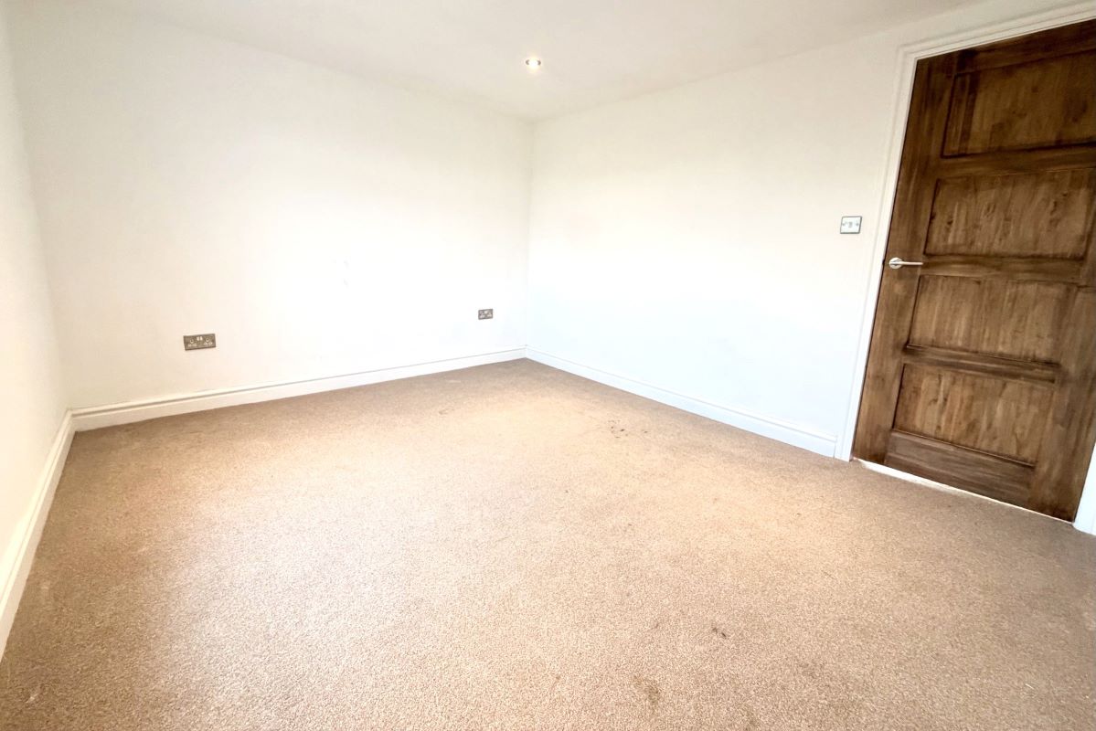 Image 15 of 24