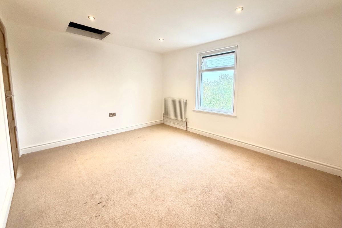 Image 14 of 24
