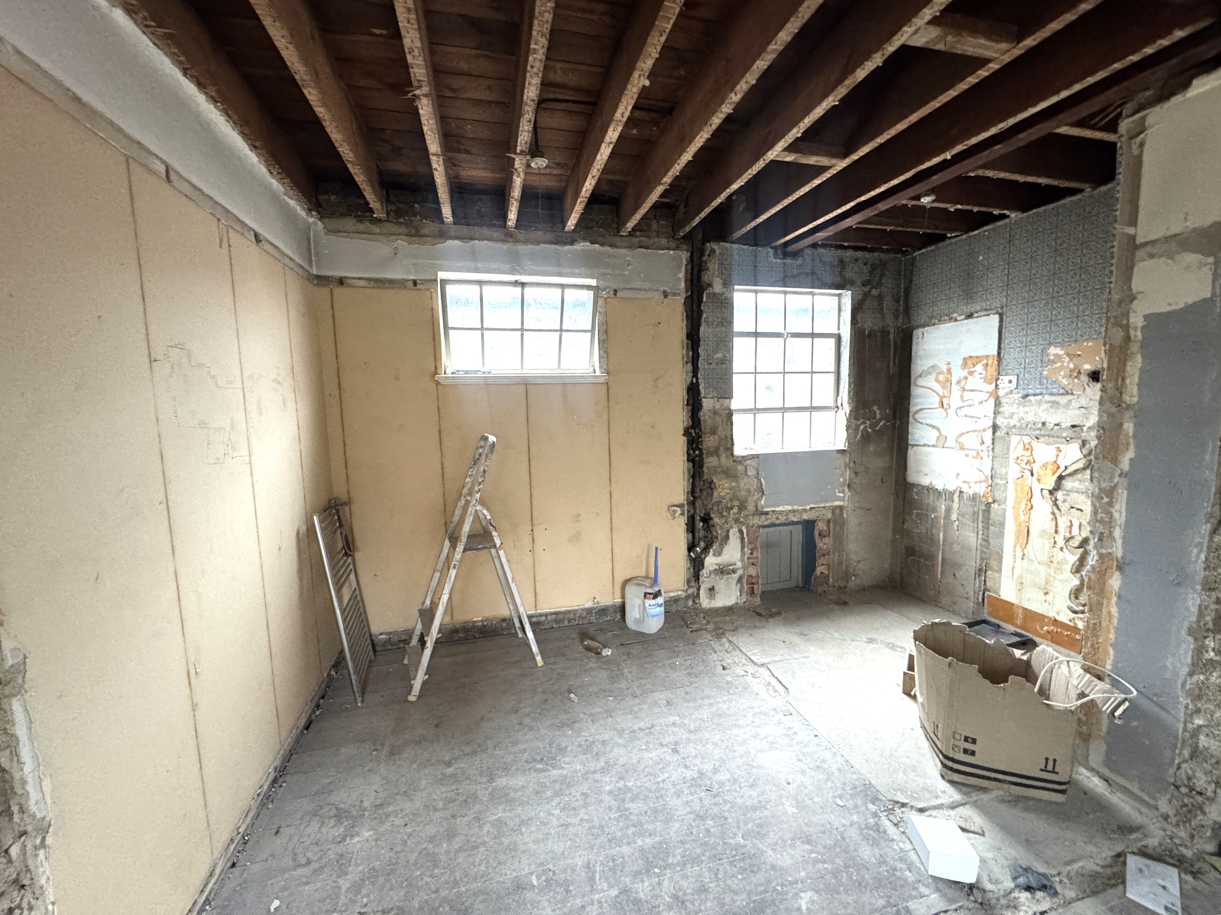 Image 6 of 12
