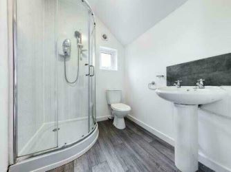 Flat C, 440 Anlaby Road, Hull, North Humberside, HU3 6QP