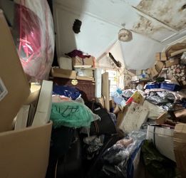 2 Bury Barn Cottages, Lechlade Road, Burford, Oxfordshire, OX18 4JF