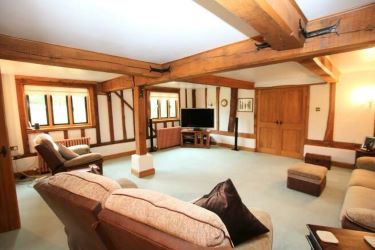 Broadfans Barn, Cherry Street, Duton Hill, Dunmow, Essex, CM6 2EE