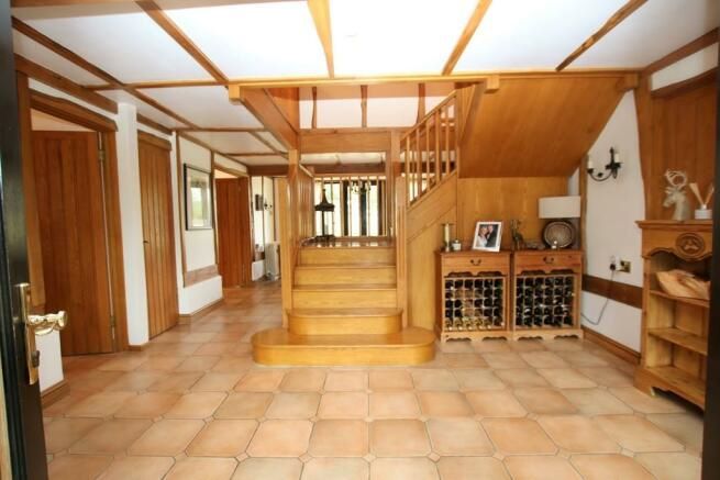 Broadfans Barn, Cherry Street, Duton Hill, Dunmow, Essex, CM6 2EE