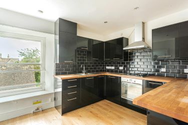 Flat 2, 4 Long Street, Tetbury, Gloucestershire, GL8 8AQ