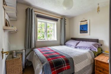 Willow Cottage, 5 Bath Road, Hungerford, Berkshire, RG17 0HE