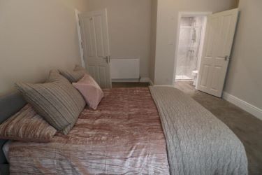8 Priory Terrace, Leamington Spa, Warwickshire, CV31 1BA