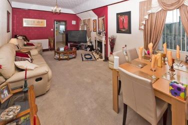 Royal Hotel, 63 Broad Street, Fraserburgh, Aberdeenshire, AB43 9AU