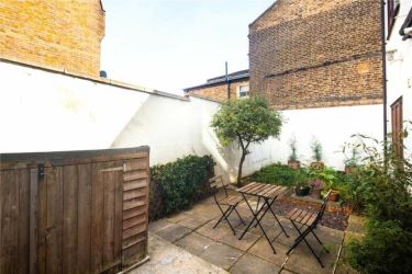 Flat B, 186-188 Cassland Road, Hackney, London, Hackney, E9 5DA