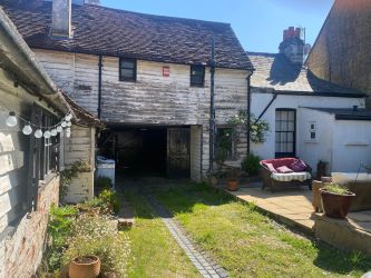 North Lodge, 21 North Street, Carshalton, Surrey, SM5 2HW