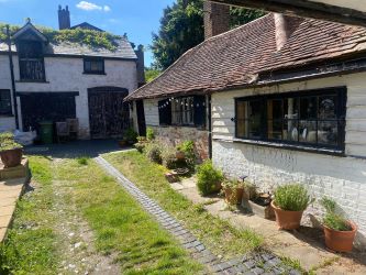 North Lodge, 21 North Street, Carshalton, Surrey, SM5 2HW