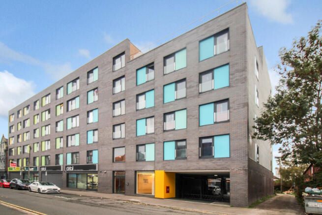ONE BEDROOM VACANT APARTMENT TO BE SOLD AT AUCTION
