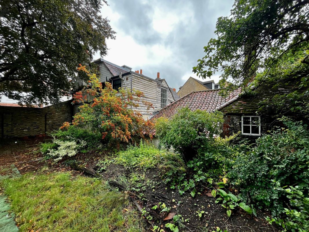 North Lodge, 21 North Street, Carshalton, Surrey, SM5 2HW