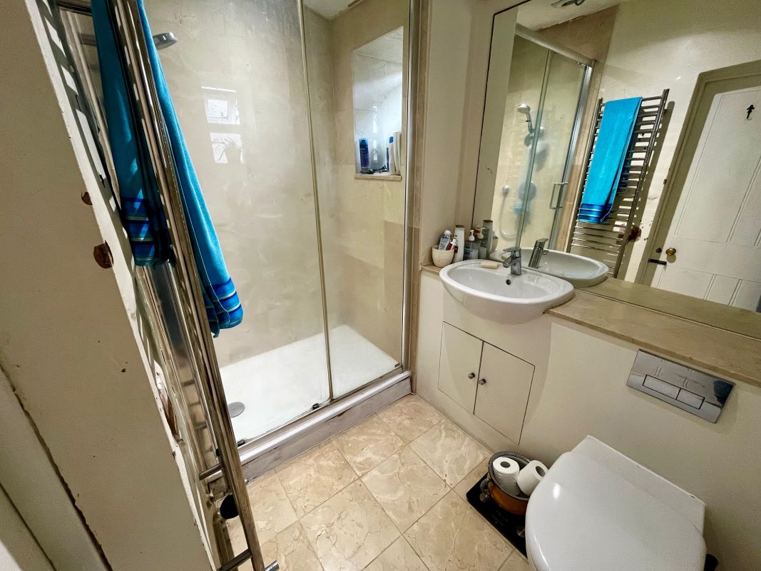 North Lodge, 21 North Street, Carshalton, Surrey, SM5 2HW