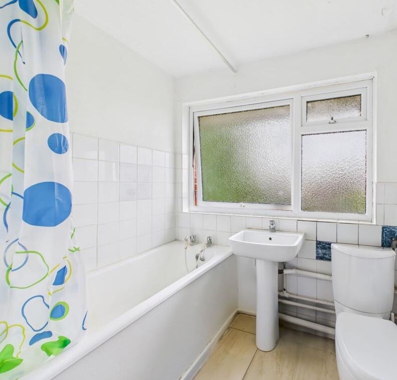 245 Beverley Drive, Edgware, Middlesex, HA8 5NL