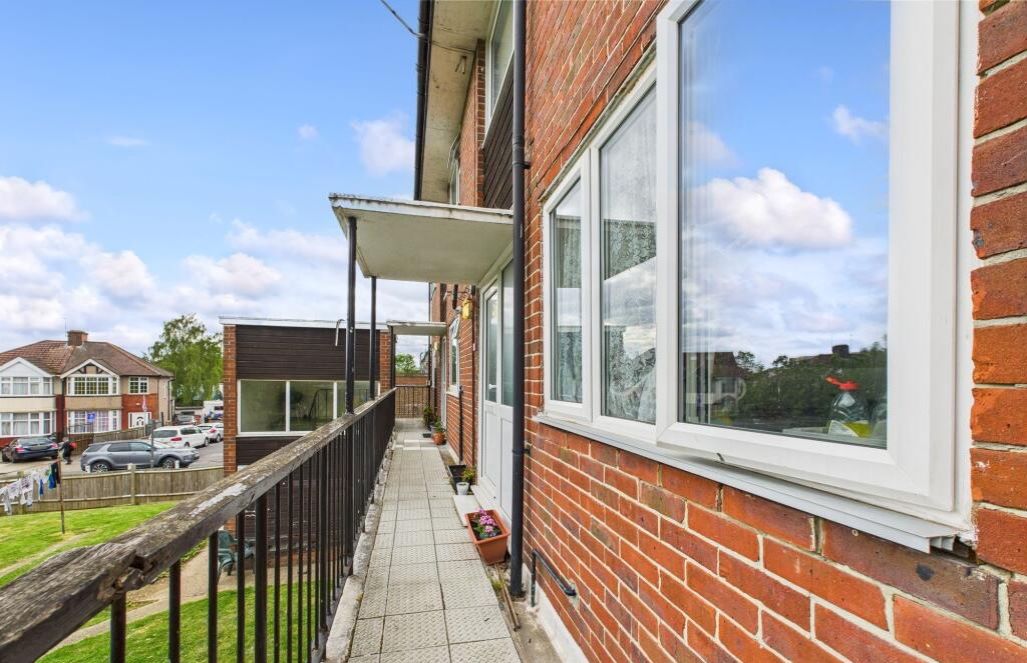 245 Beverley Drive, Edgware, Middlesex, HA8 5NL