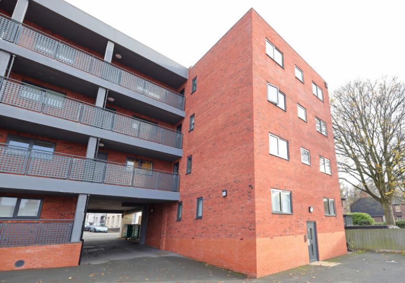 Apartment 6 Marsh Box, 2 Marsh Parade, Newcastle, Staffordshire, ST5 1FA