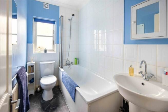 Flat B, 186-188 Cassland Road, Hackney, London, Hackney, E9 5DA