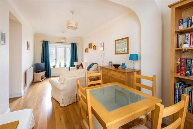 Flat B, 186-188 Cassland Road, Hackney, London, Hackney, E9 5DA