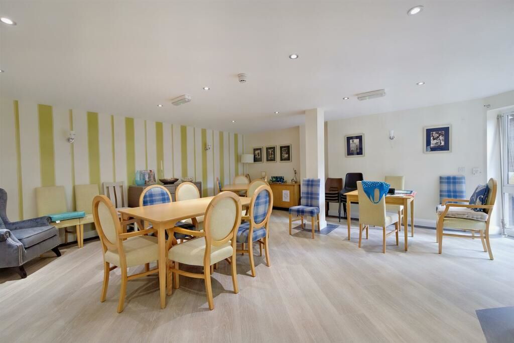 Flat 8 Williamson Court, 142 Greaves Road, Lancaster, Lancashire, LA1 4AR