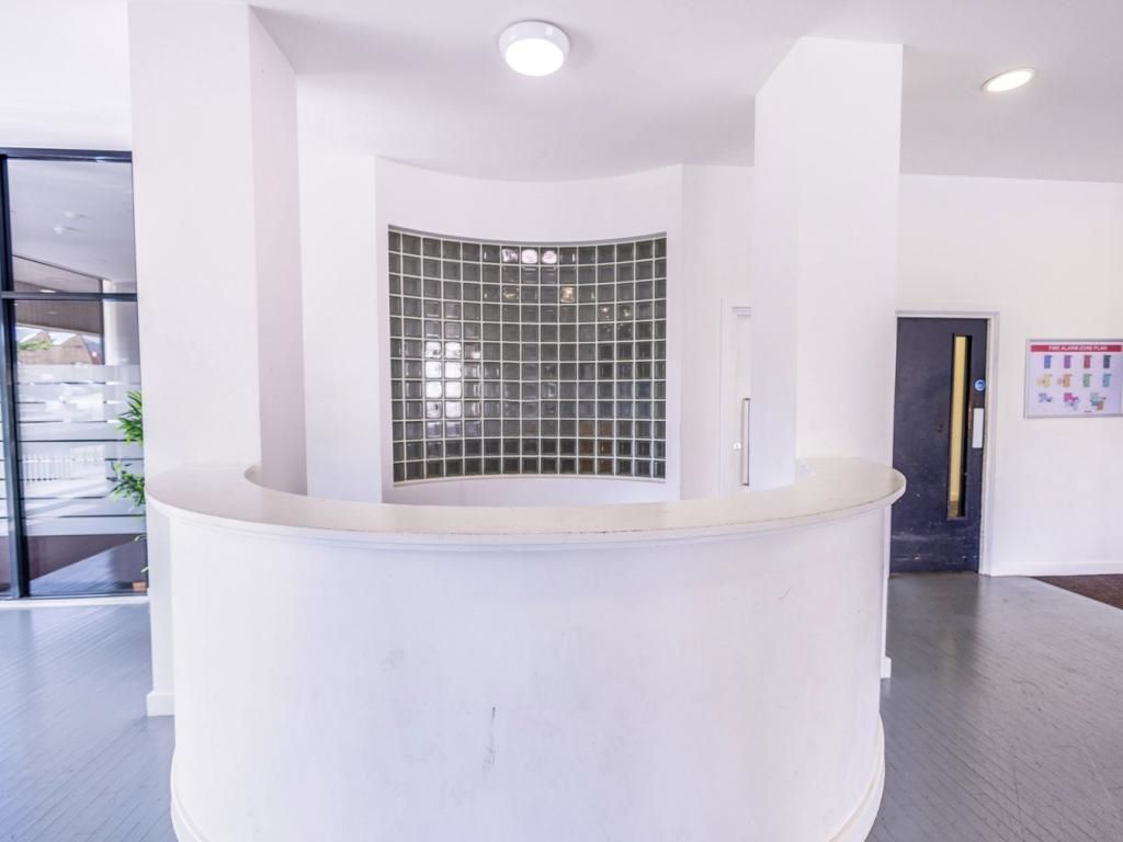 Flat 309 Colonnade House, 201 Sunbridge Road, Bradford, West Yorkshire, BD1 2BQ