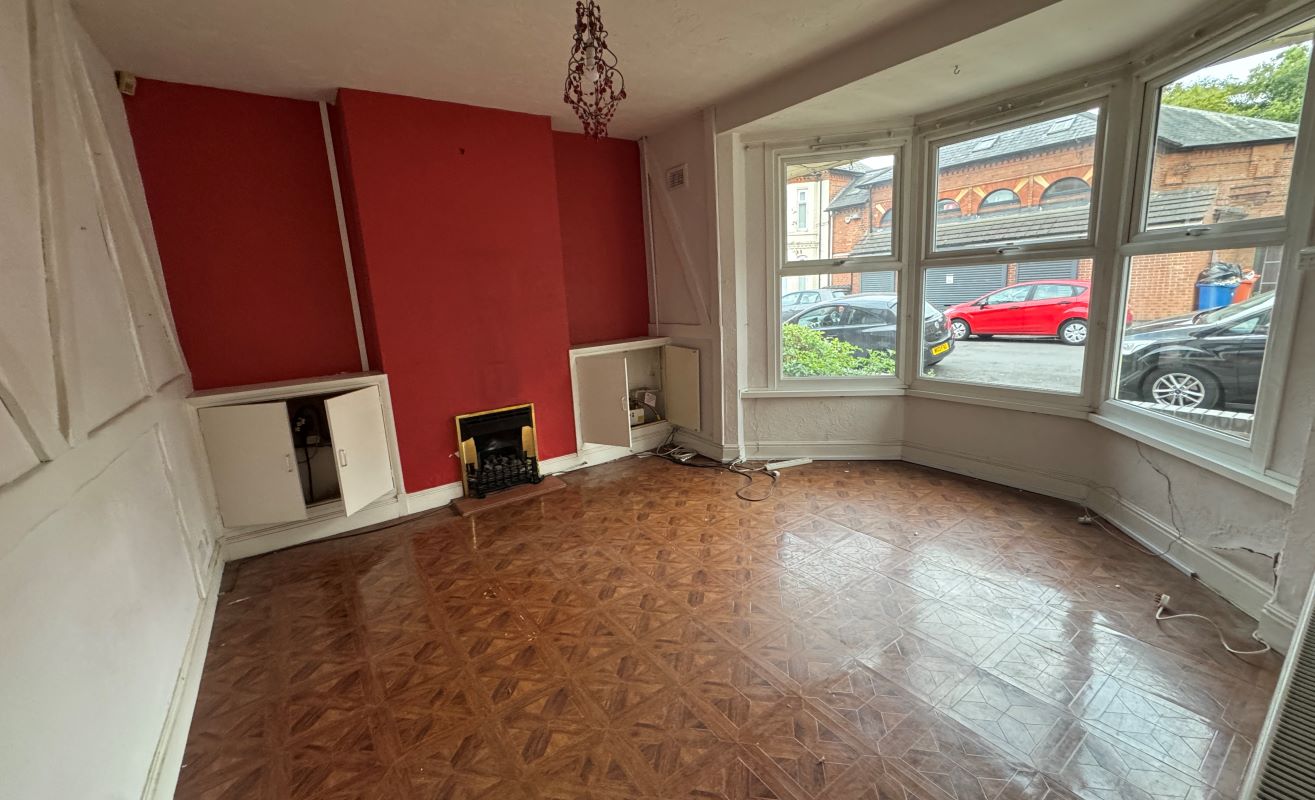 2 Nottingham Road, Spinney Hill, Leicester, LE5 3TT