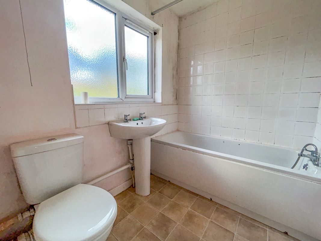 10 The Hallsteads, Kniveton, Ashbourne, Derbyshire, DE6 1JT