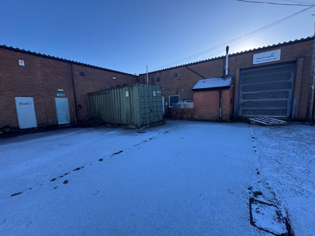 16 Dukes Close, Thurmaston, Leicester, LE4 8EY